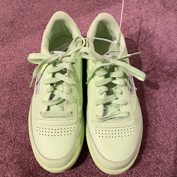 Reebok Women's Club MEMT Sneaker - Picture 3 of 6